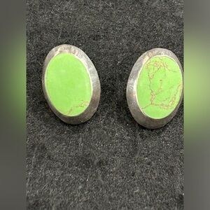 VINTAGE Southwest Sterling & Green Turquoise Oval Studs